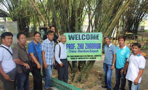Chinese Bamboo expert, Professor Zhu Zhaohua