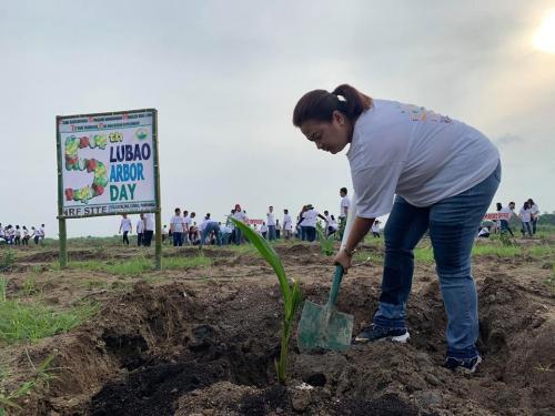 400 Fruit-Bearing Trees Planted in Lubao Arbor Day